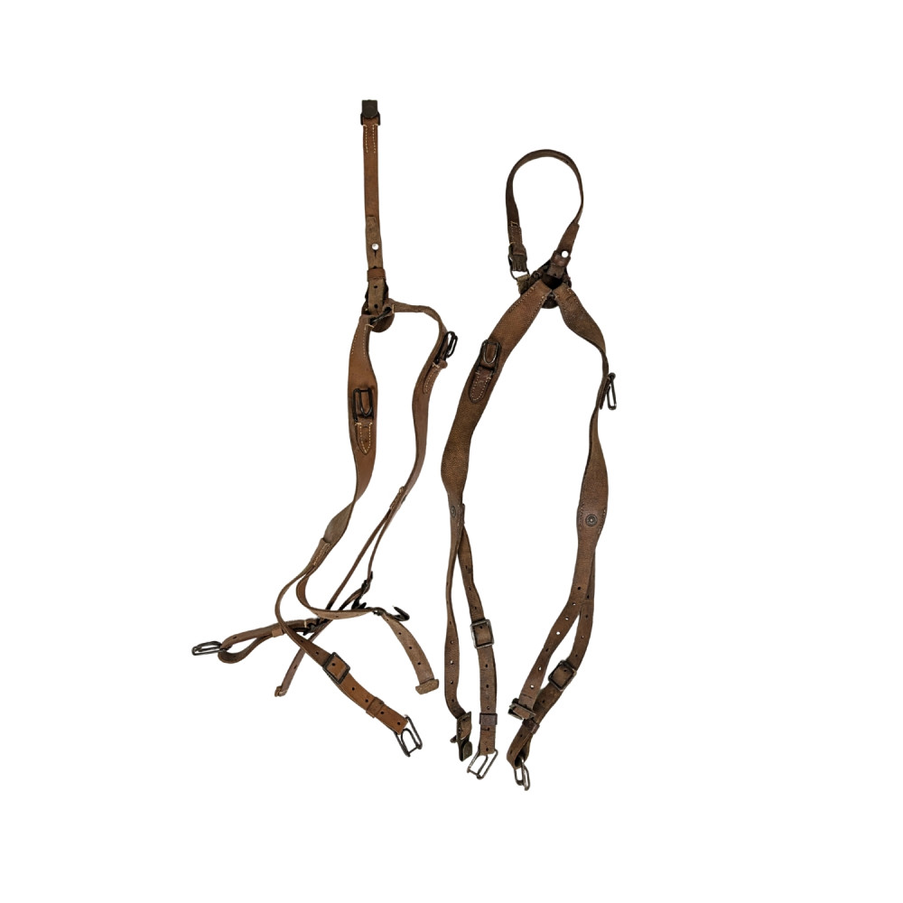 detail Czechoslovakian Army  Leather Straps M60 - used