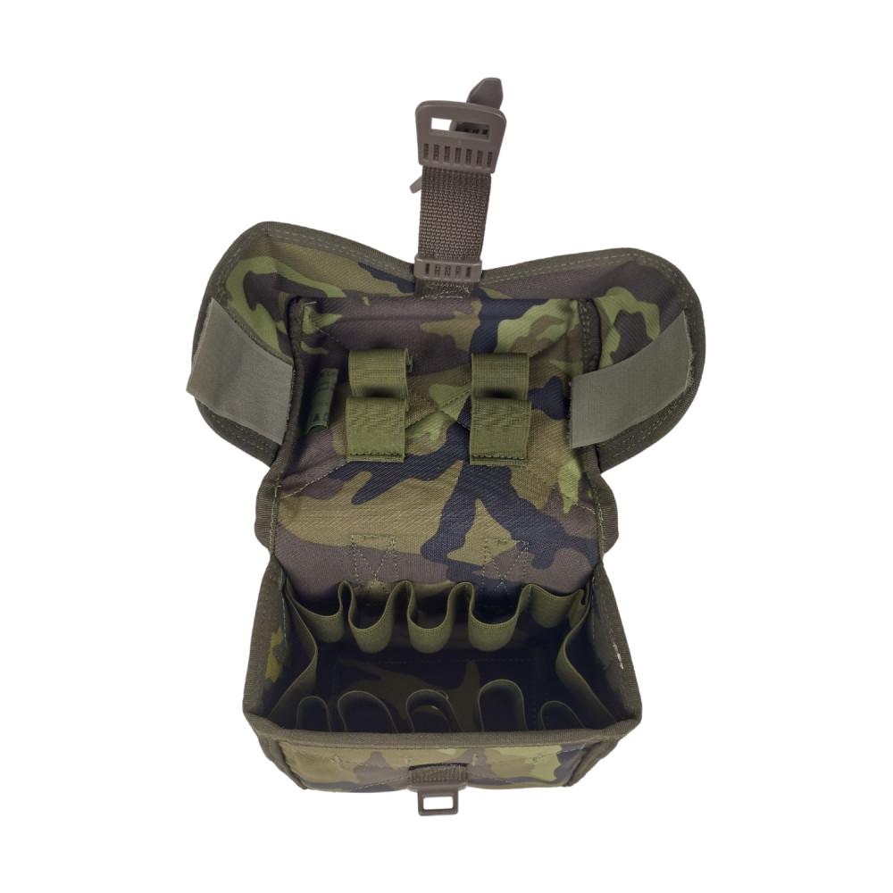 detail Czech Army Universal Pocuh MNS 2000 - M95 camo - unused