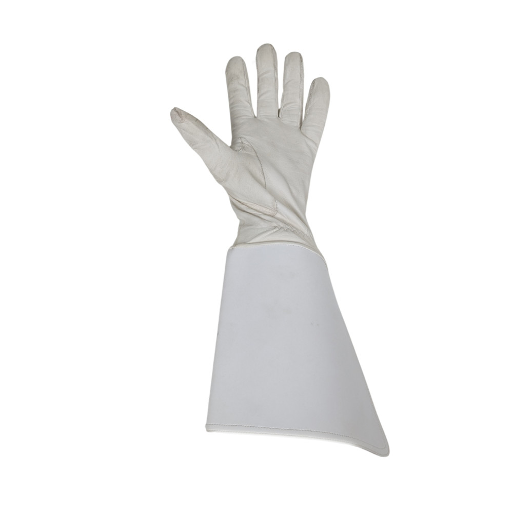 detail Czechoslovakian White Leather Gloves - used