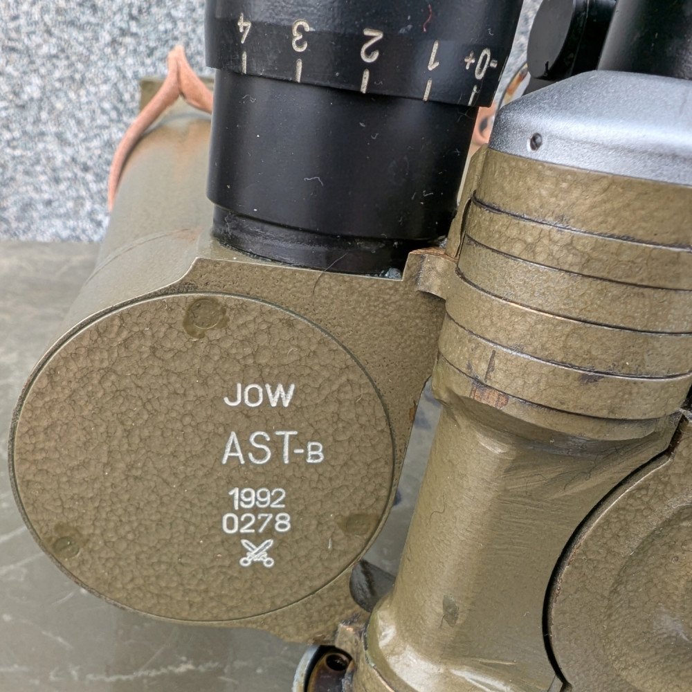 detail Czechoslovakian Army Military Artillery Stereoscopic Trench Periscope AST-B vz. 53 (10×45) with Tripod - unused