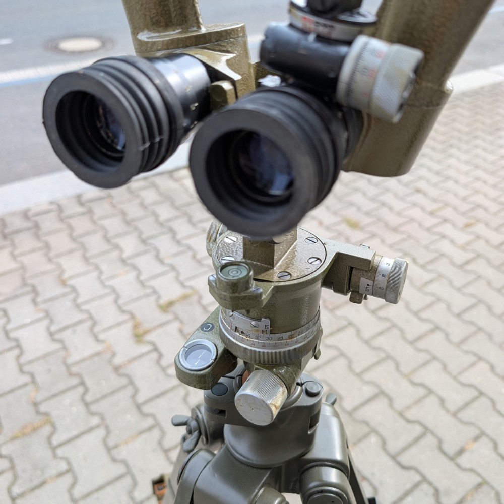 detail Czechoslovakian Army Military Artillery Stereoscopic Trench Periscope AST-B vz. 53 (10×45) with Tripod - unused