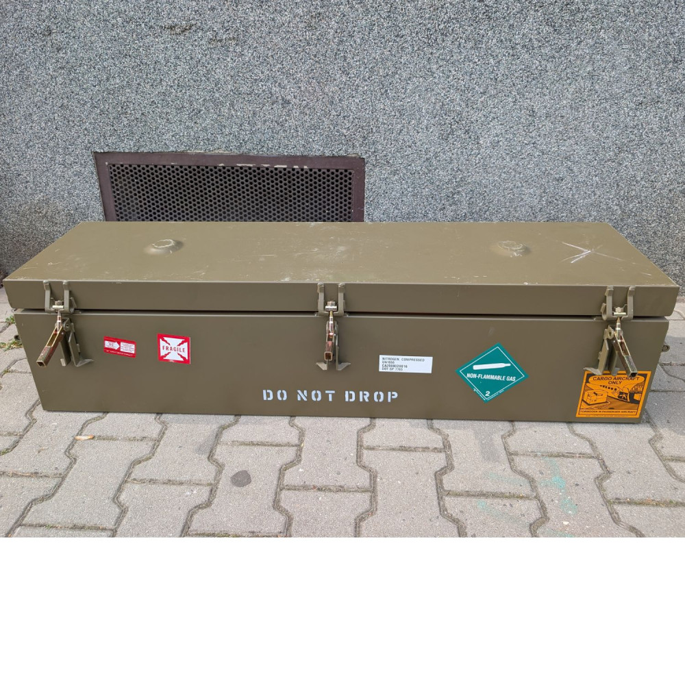 detail Original US Army Shipping Container Type CNU-317 - unused